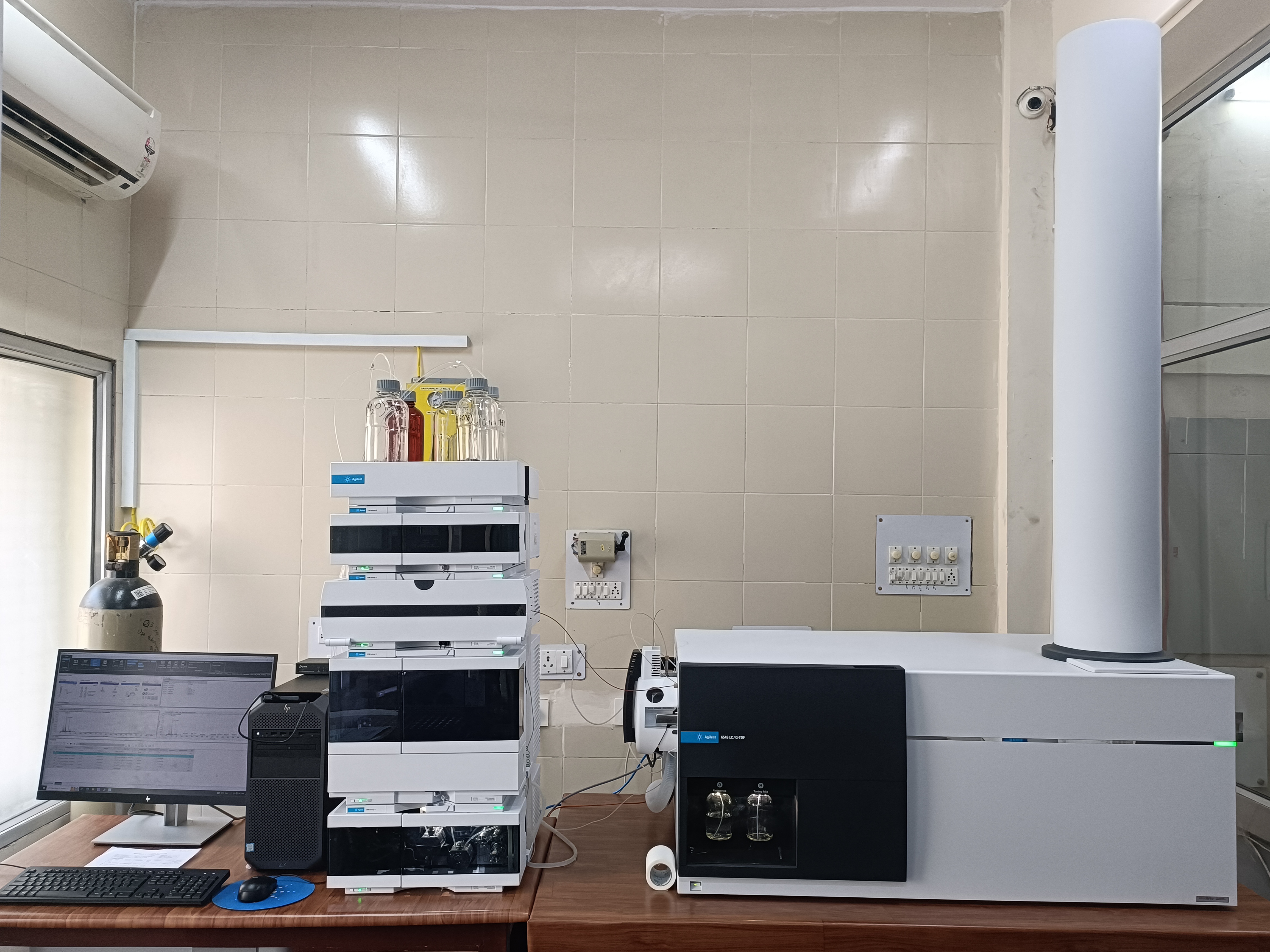 Sample Analysis facility